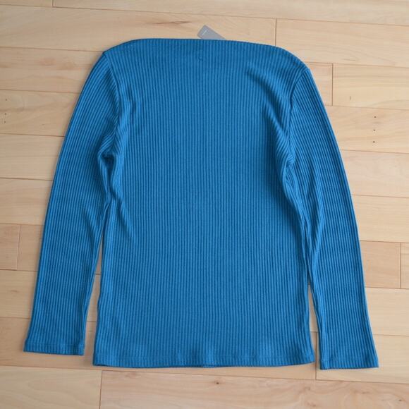 NWT J Crew Long Sleeve Scoop Neck Ribbed Tee Size Small - Picture 5 of 5